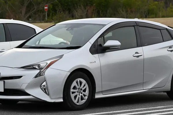 Toyota Prius sedan